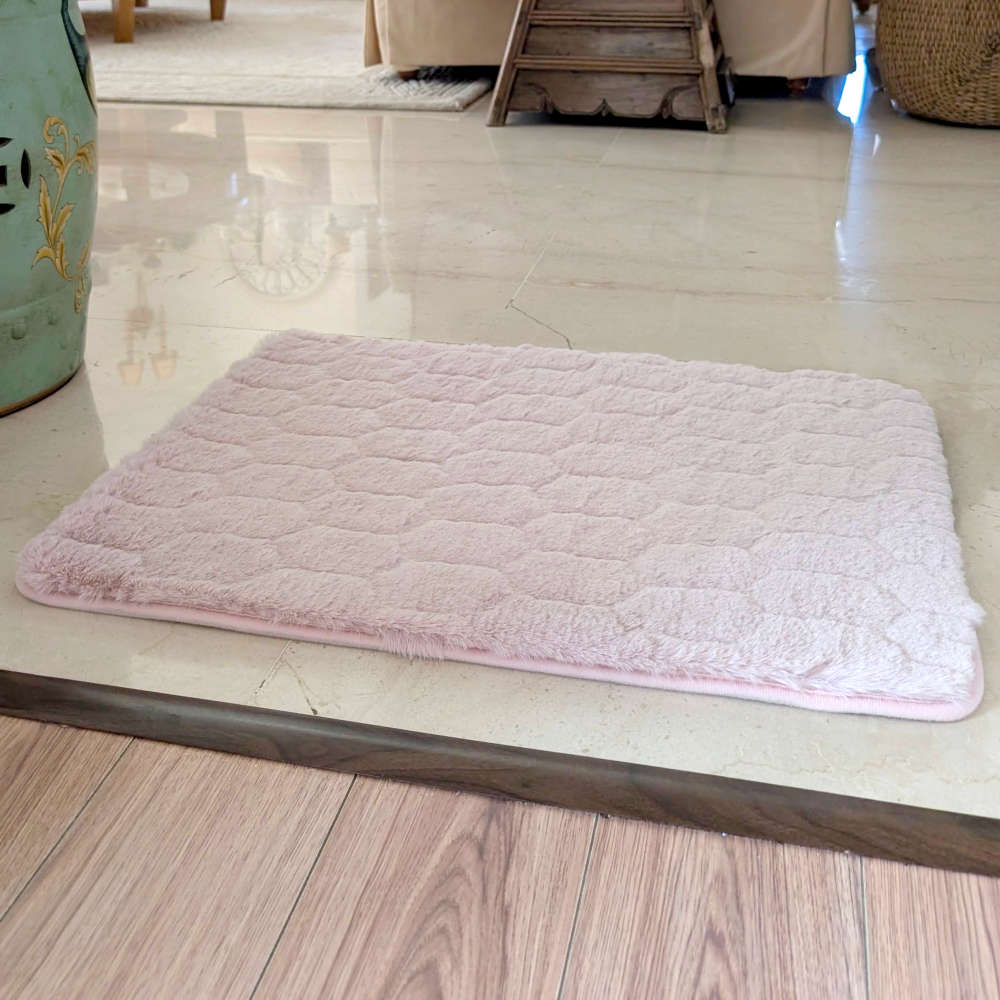 Floor Mat Pink Emboss 43cm x 61cm