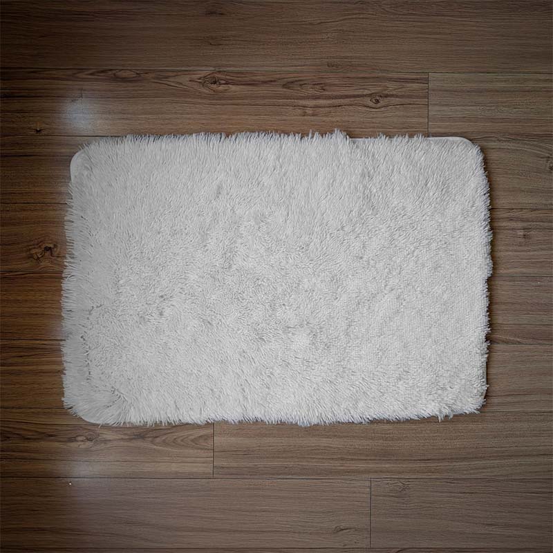 Floor Mat White Poly-Fur 50cm x 76cm