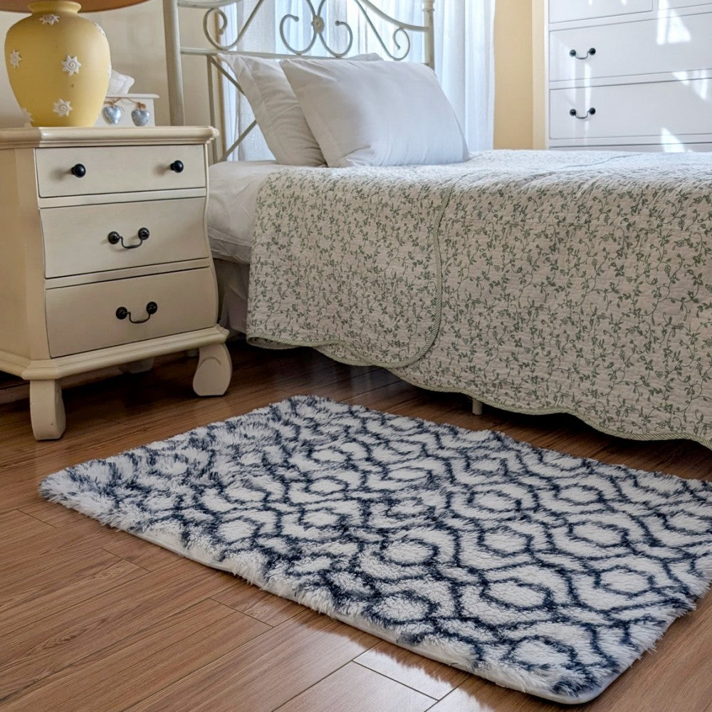 Floor Mat White Pattern 68cm x 106cm