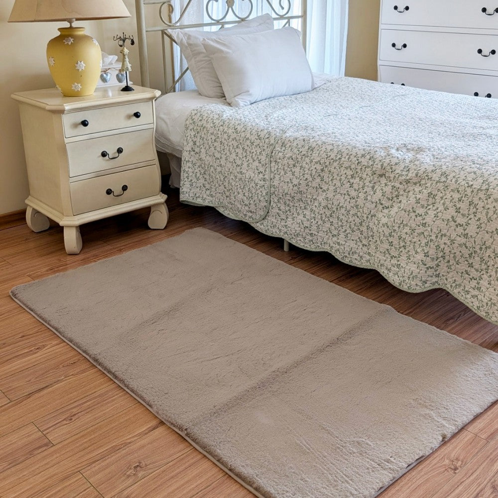 Floor Mat Light Gray Rabbit Fur 120cm x 152cm