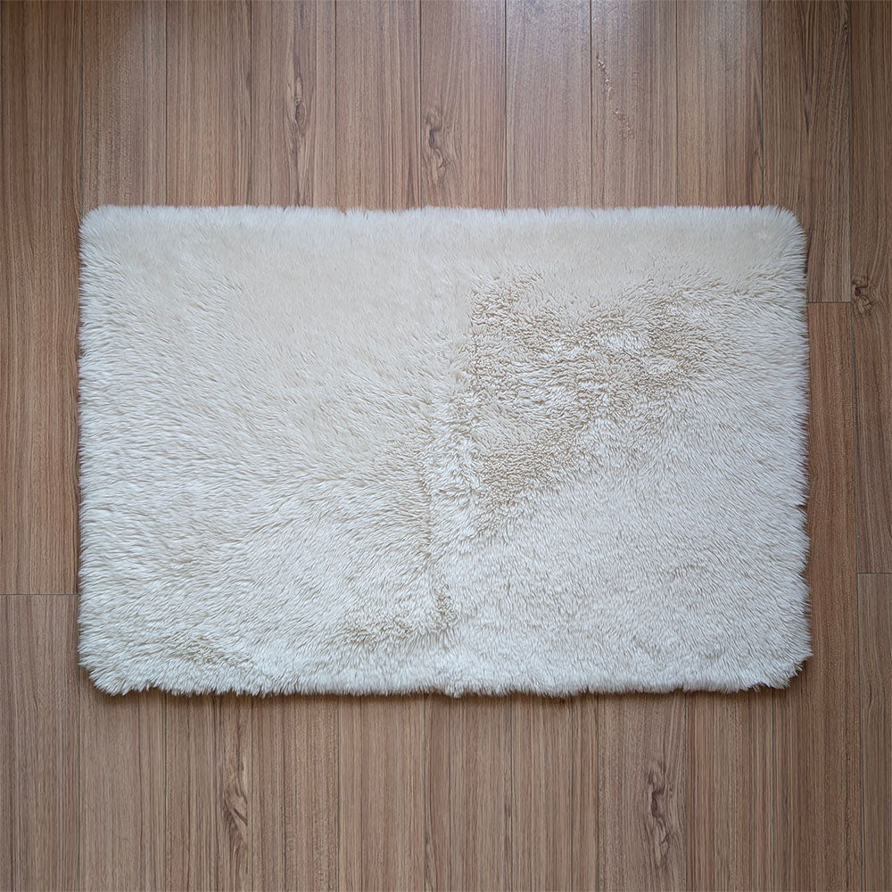 Floor Mat White Premium Fur 68cm x 106cm