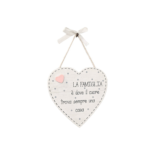 Wooden La Famiglia Heart Sign