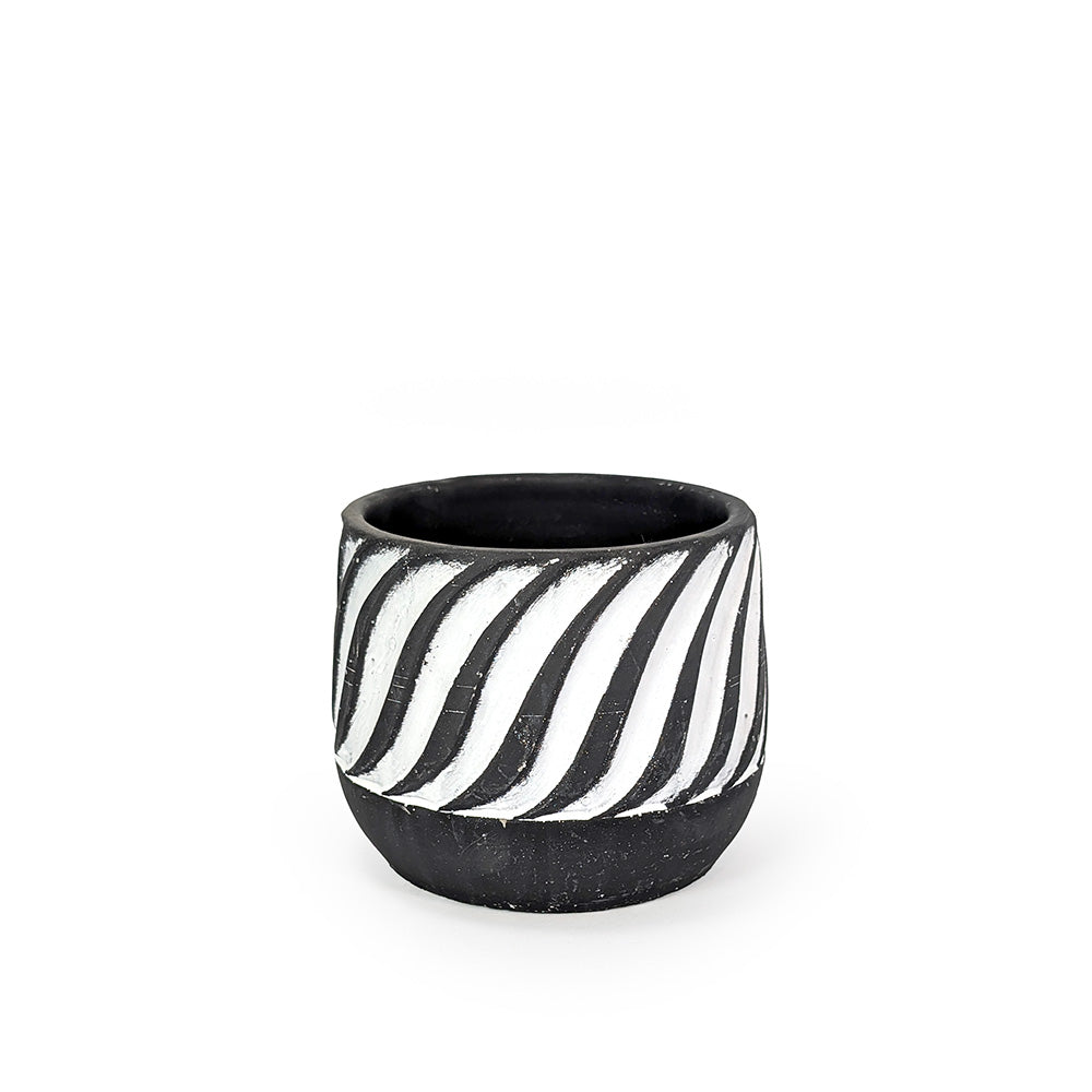 Black Concrete Planter Wavy