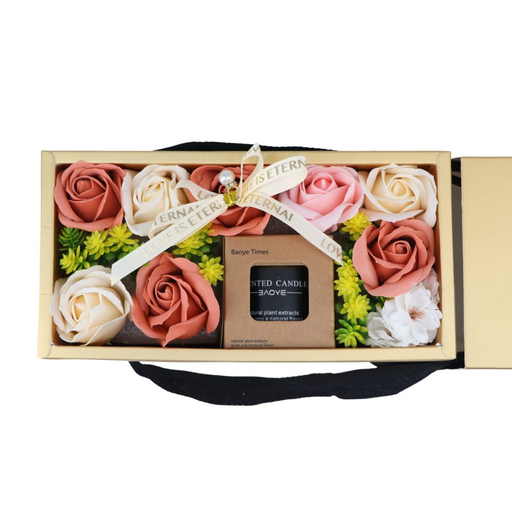 Scented Candle & Soap Flowers Fragrance Gift Set Gold