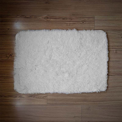 Floor Mat White Poly-Fur 50cm x 76cm
