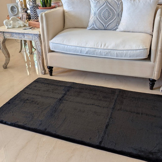 Floor Mat Black Rabbit Fur 120cm x 152cm