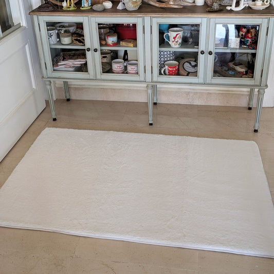 Floor Mat White Rabbit Fur 120cm x 152cm