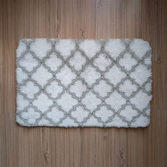 Floor Mat White Pattern 68cm x 106cm